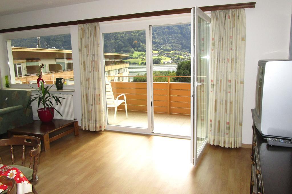 Kaspar Haus Kmb Seeblick Appartement Am Ossiacher See Mit Direktem Seezugang, Hallenbad Bodensdorf Exterior foto